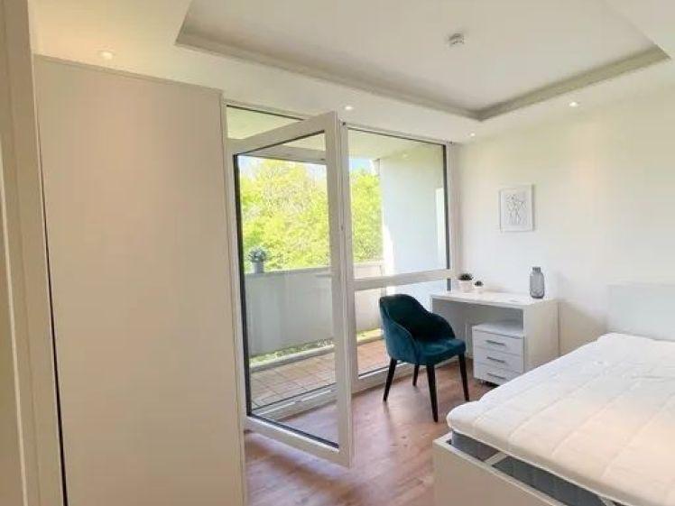 Großzügiges Zimmer in gepflegter WG / Ferchenseestraße 20, München / WE29 / 4.OG / Zi2 - Photo 1