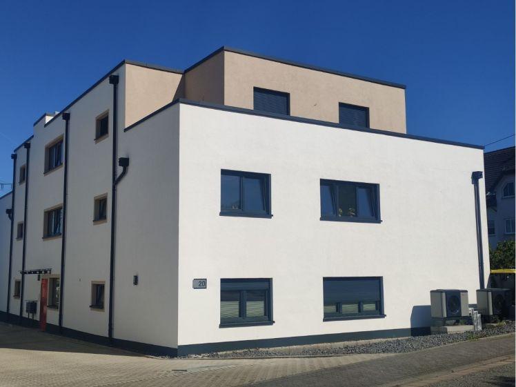Staffelgeschoßwohnung in Kettig zu vermieten. - Photo 1