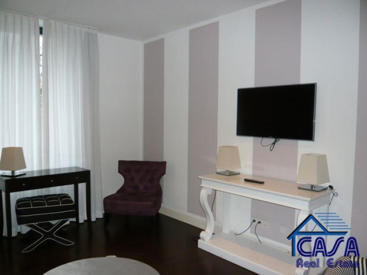 Möchten Sie im Luxus wohnen? Exklusiv möbliertes 2 Zimmer Apartment im Europaviertel - Photo 1