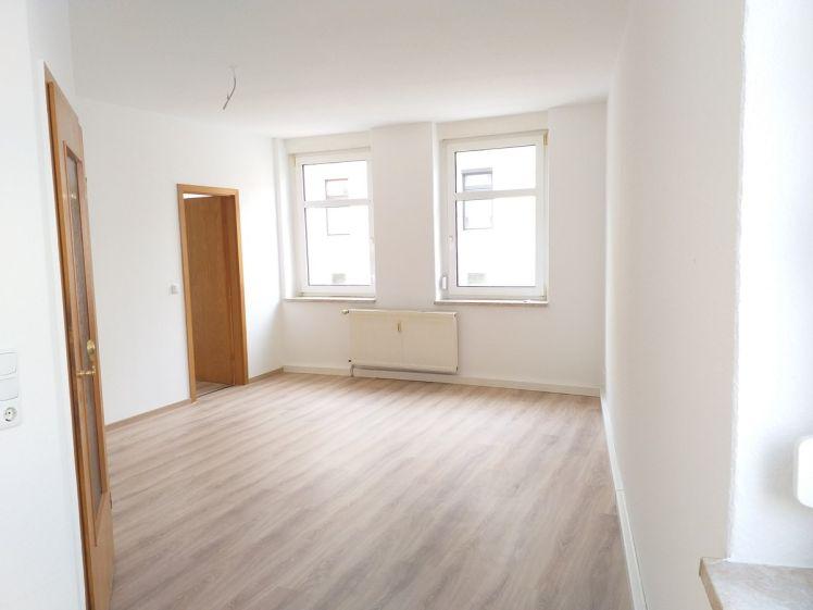 gemütliche 2-Zimmer Wohnung im Erdgeschoss, Einbauküche zu 30,- EUR monatl. zusätzlich - Photo 1