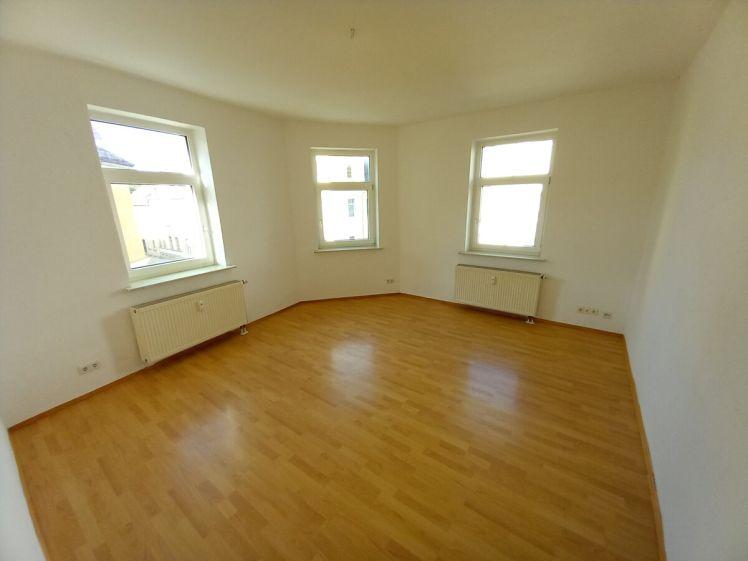 frisch renovierte 3-Zimmer Wohnung im 1. OG in der Grundstraße, Werdau - Foto 1