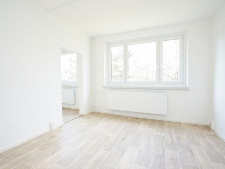 Frisch saniert / Große Küche / 2 Bäder - Photo 1