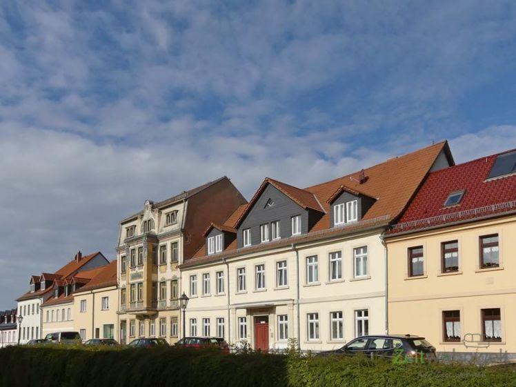 (EF0565_M) Gera: Ronneburg, vollmöblierte 2-Zimmer-Wohnung in ruhiger City-Lage, Waschmaschine und WLAN inklusive - Photo 1