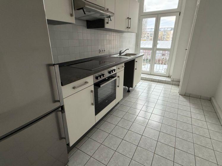 Zzgl. EBK - moderner Bodenbelag + Innentüren - 1.OG u.v.m. - Foto 1
