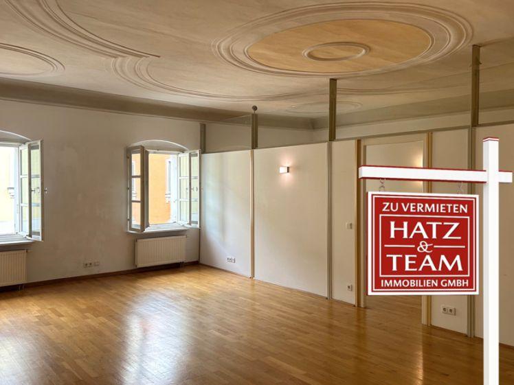 Helle Altbauwohnung mit Charakter mitten in der Altstadt! - Foto 1