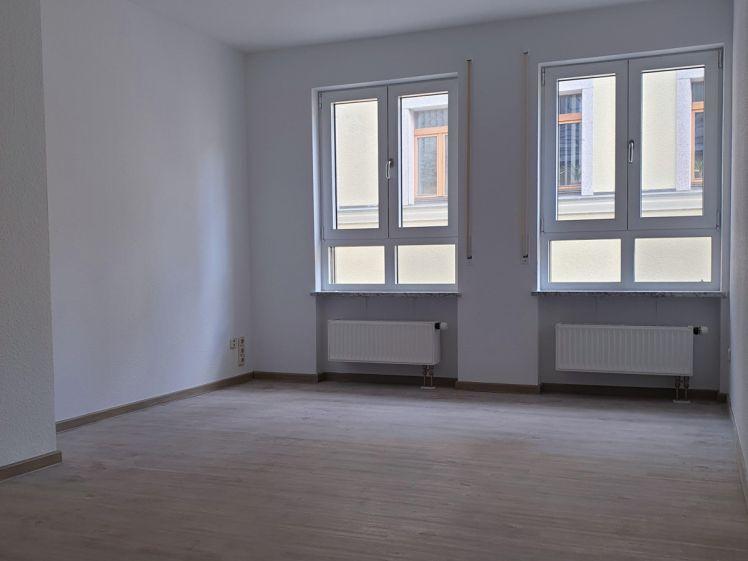 Schöne Single-Wohnung direkt im Zentrum - Photo 1