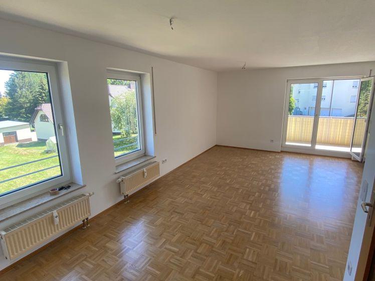 Frei ab 1.11.26 - Bad mit Wanne+Dusche+Fenster / Garage u.v.m. - Photo 1