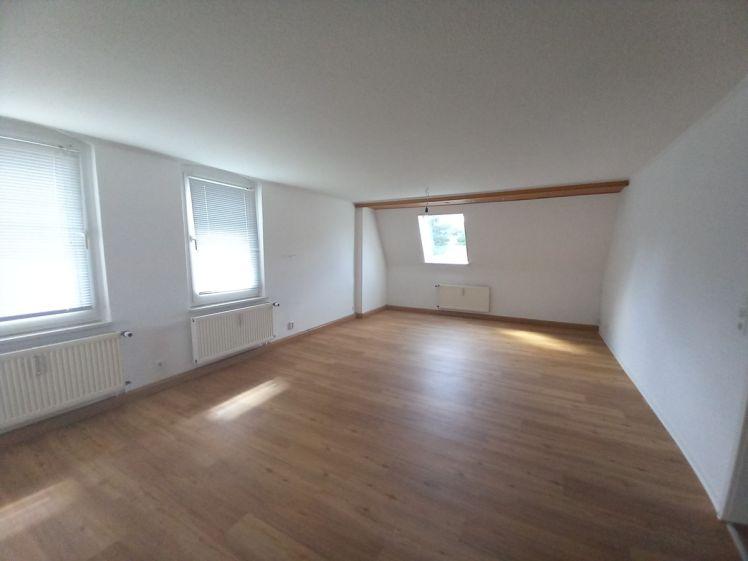 renovierte 3-Zimmer Wohnung an der Werdauer Str. in Neukirchen (Pleiße) - Photo 1