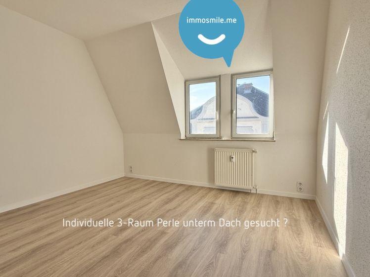 3-Raum Wohnung • frisch renoviert • Bad mit Wanne • Stellplatz • Dachschrägen • Termin vereinbaren? - Foto 1