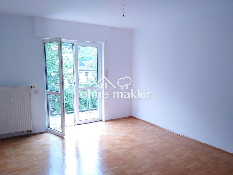 Barrierefreie 2.5-Zimmer-Wohnung mit TG-Platz und kleinem Balkon - Foto 1