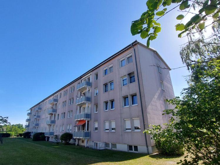 Familienfreundliche 4-Zimmer-Wohnung mit Balkon - Photo 1