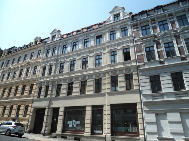 Familienfreundliches Wohnen in der Innenstadt - frisch renoviert! - Photo 1