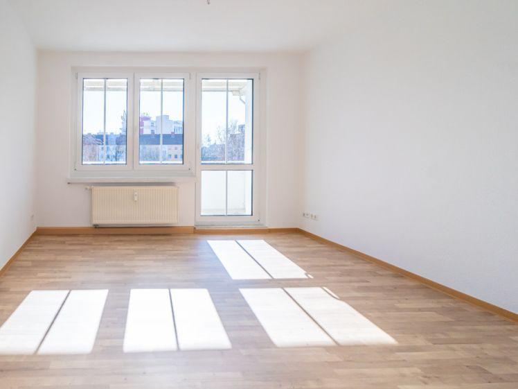 3-Raum-Wohnung mit Balkon im Zentrum - Foto 1