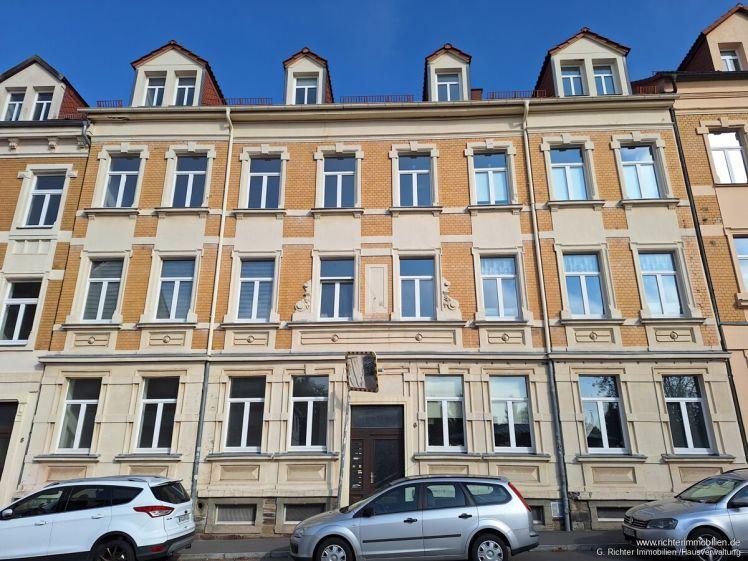 Viel Platz in 3 Zimmern im Altbau - Photo 1