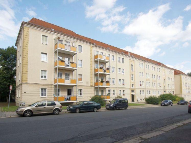 ++ familienfreundliches Wohnen ++ helle 3-Raum-Wohnung mit Gestaltungsspielraum! - Photo 1