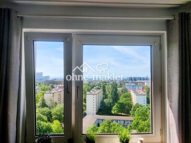 Penthouse-Feeling in Bogenhausen: 2-Zi.-Wohnung mit Alpenblick von privat - Foto 1