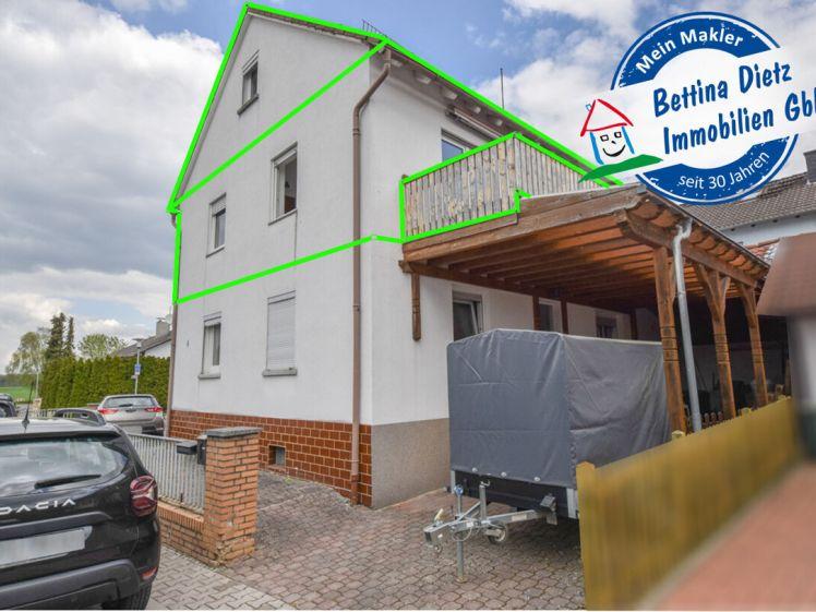 DIETZ: Gepflegte 3-Zimmerwohnung im 1.OG mit Balkon in Langstadt, Babenhausen nahe des Feldes! - Foto 1