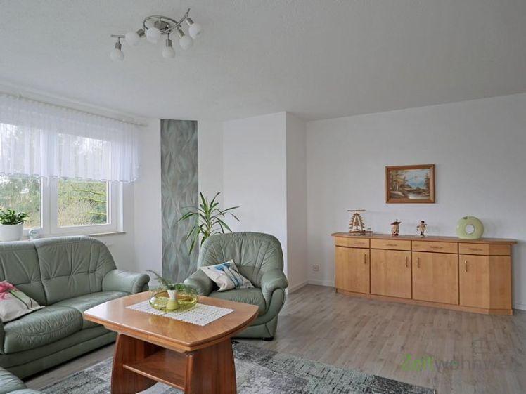 (EF0877_M) Chemnitz: Neukirchen/Erzgeb., Bezug in neu renovierte und möblierte 2-Zimmer-Wohnung, ruhige Wohnlage - Foto 1