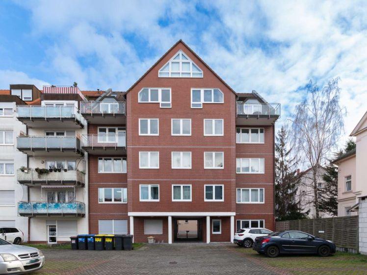 ZWEI EBENEN, VIELE MÖGLICHKEITEN // Maisonette-Wohnung mit 4 Zimmern und Tageslichtbad - Foto 1