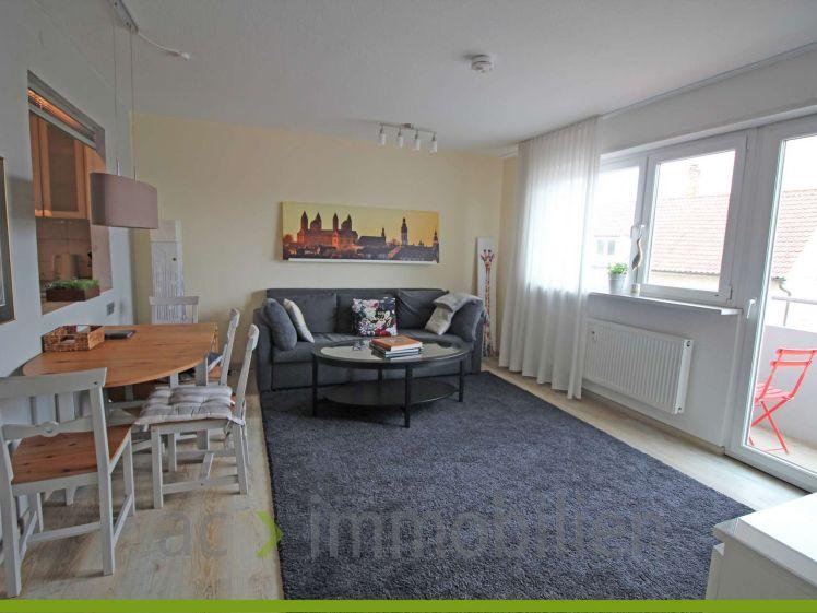ac | Lichtdurchflutete 2-Zimmer-Wohnung mit Aufzug und Balkon - Photo 1