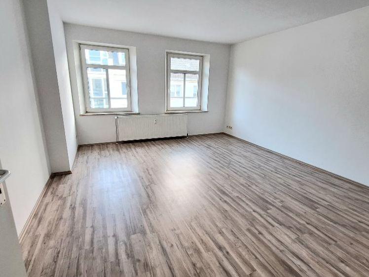 Prima 3-R. DG-Whg. nur 3 Minute von City entfernt - Foto 1