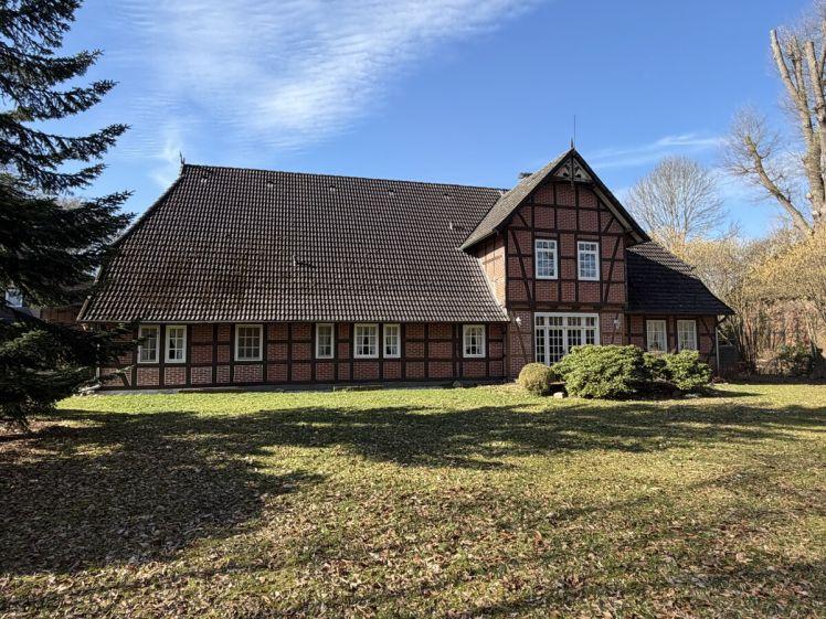 Mehrgenerationshaus mit großem Garten und Kamin Wohnen im Grünen - Foto 1
