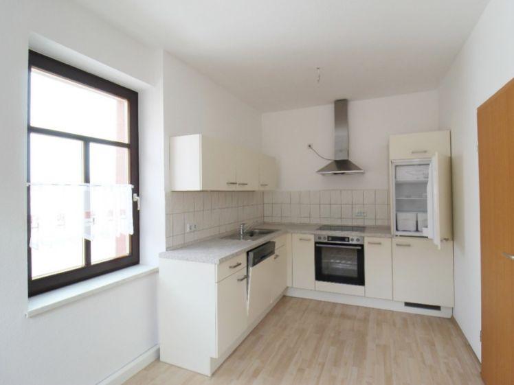 *** 2 Zimmer + Balkon + EBK *** - Foto 1