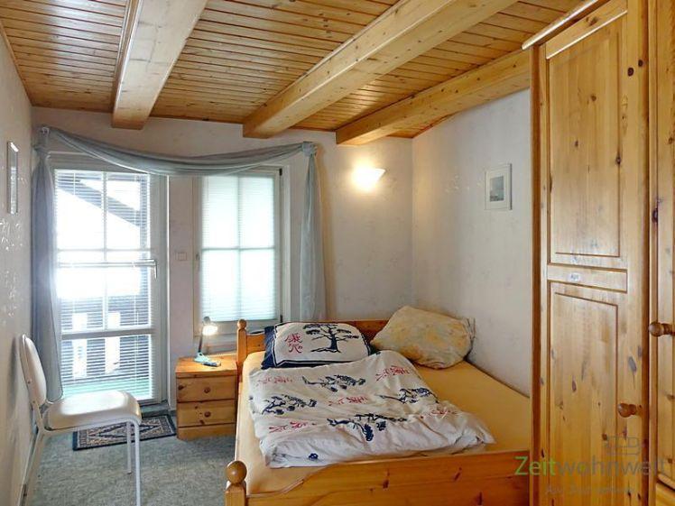 (EF0488_M) Erfurt: Ilversgehofen, ruhiges Apartment mit überdachter Loggia im Hinterhaus, an Wochenendheimfahrer - Photo 1