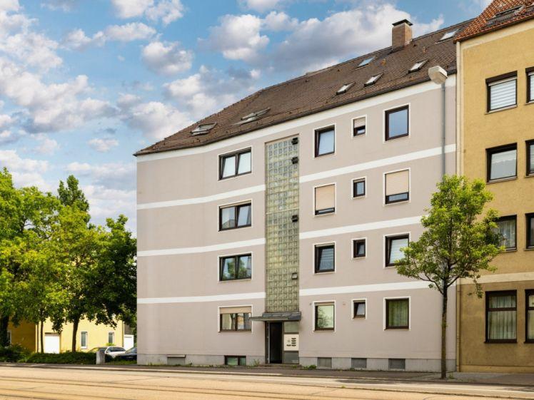Großzügiges Wohnen auf drei Ebenen: 5-Zimmer-Maisonettewohnung in Augsburg-Oberhausen - Foto 1