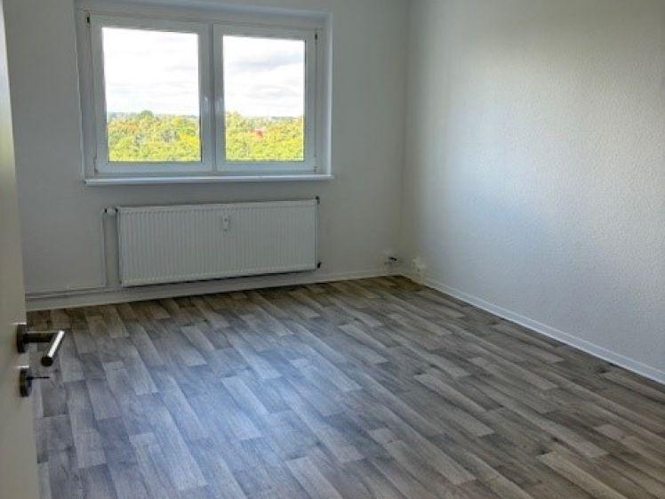 Wir renovieren - 3 Zimmer Wohnung in Dierkow - Foto 1