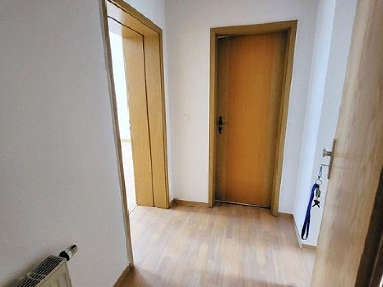 Günstige 2-Raum-EG-Wohnung in Randlage zu vermieten - Photo 1