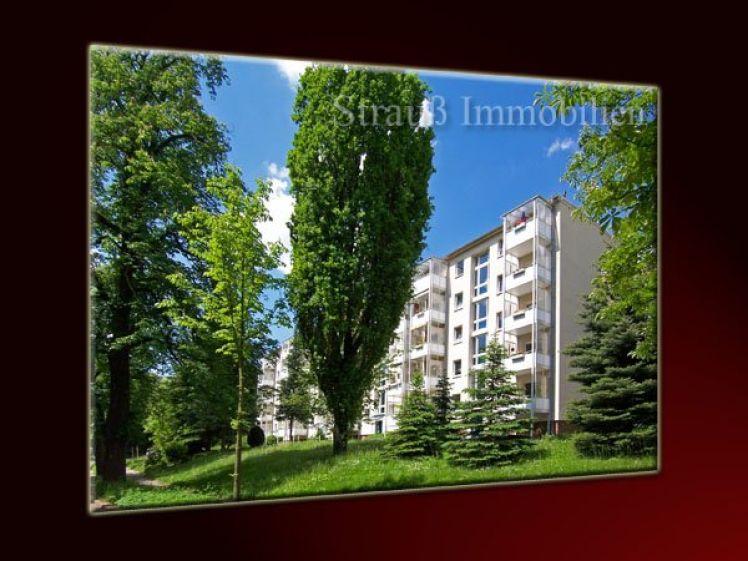 Erstbezug nach Sanierung... Großer Balkon... - Foto 1