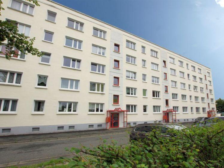 Helle, familienfreundliche 3-Raum-Wohnung mit Balkon - Foto 1