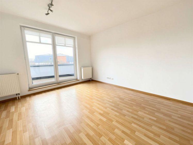 Helle 2-Zimmerwohnung mit Balkon und Tiefgarage in Wildenheid! - Foto 1