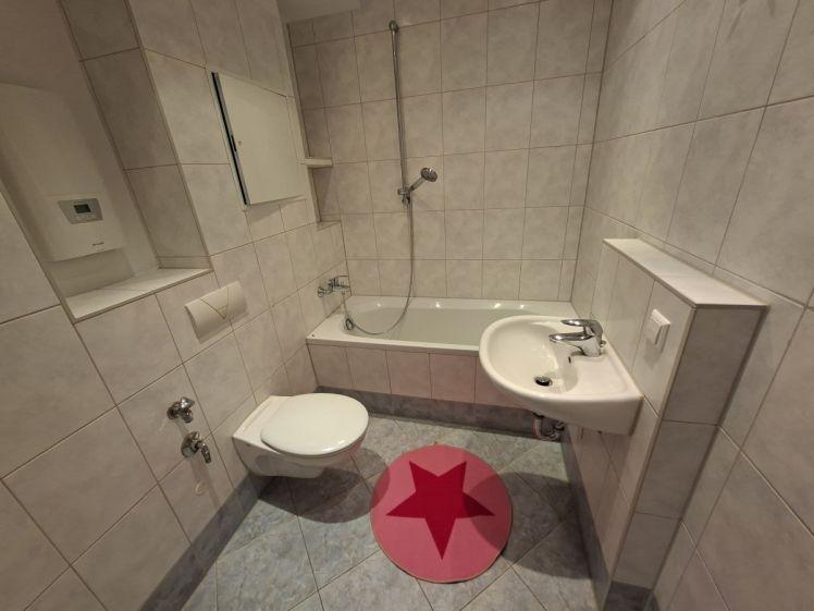 1-Raum-Wohnung mit Balkon - Foto 1
