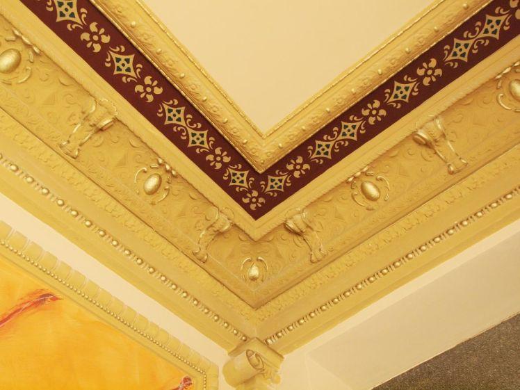 Einziehen und Wohlfühlen... großzügige 2-Zimmer-Wohnung mit Balkon! Wohnküche + EBK + Wanne/Dusche + Lift + gepflegtes MFH - Foto 1