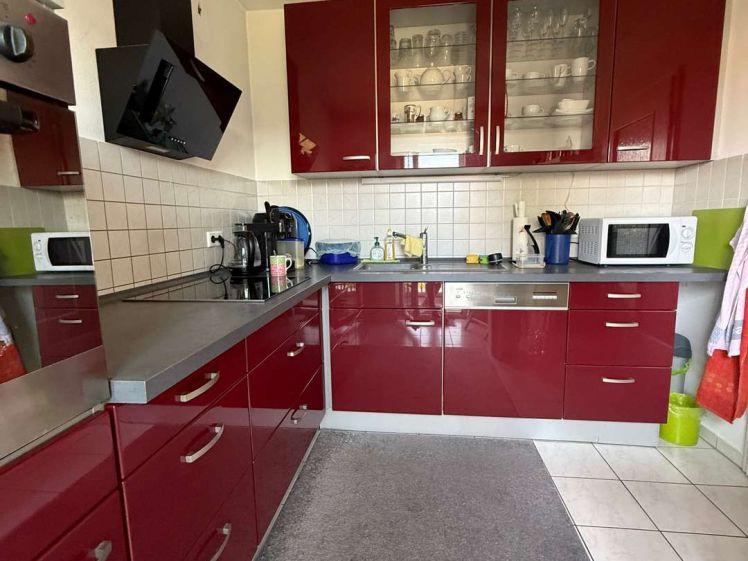 Hübsche Wohnung mit Einbauküche, Balkon und Tageslichtbad - Photo 1