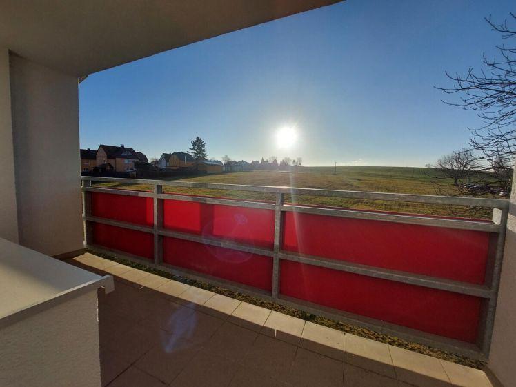 Charmante 2 Zimmerwohnung mit Balkon - Foto 1