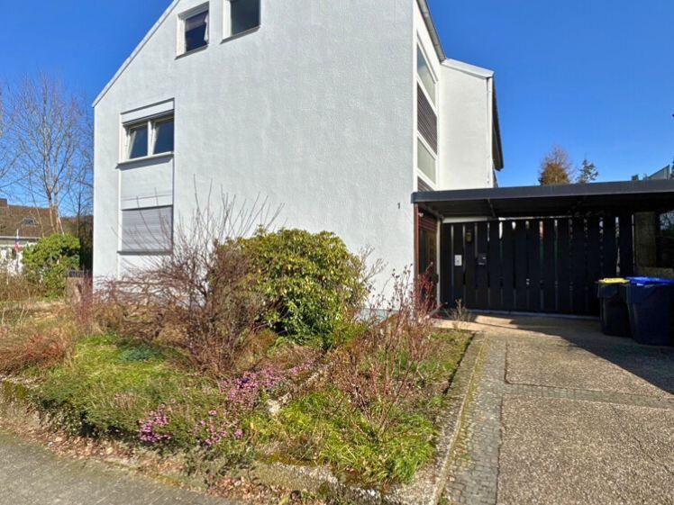Großzügige 4 ZKB Wohnung mit Balkon & Stellplatz in Dudweiler-Süd - Photo 1