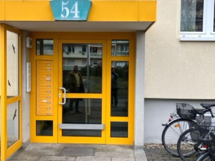 Frühling im Kopf, Umzug im Karton – wir bringen frischen Wind in Ihr neues Zuhause. - Photo 1