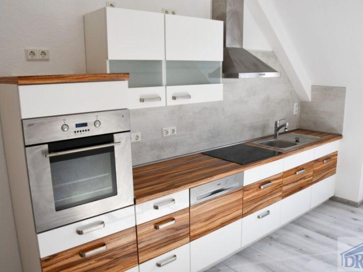 Balkon mit bester Aussicht, moderne Böden, Parkett, Hell - Foto 1