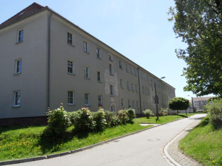 Schöne, helle Dreiraumwohnung mit Herbst-Sparangebot!* - Foto 1