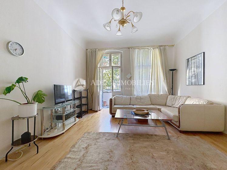 Voll möblierte 2-Zimmer-Altbauwohnung mit Balkon in attraktiver Lage - Photo 1