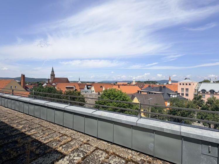 Einmaliges Penthouse im Zentrum – Stilvoll residieren über den Dächern der Stadt - Foto 1