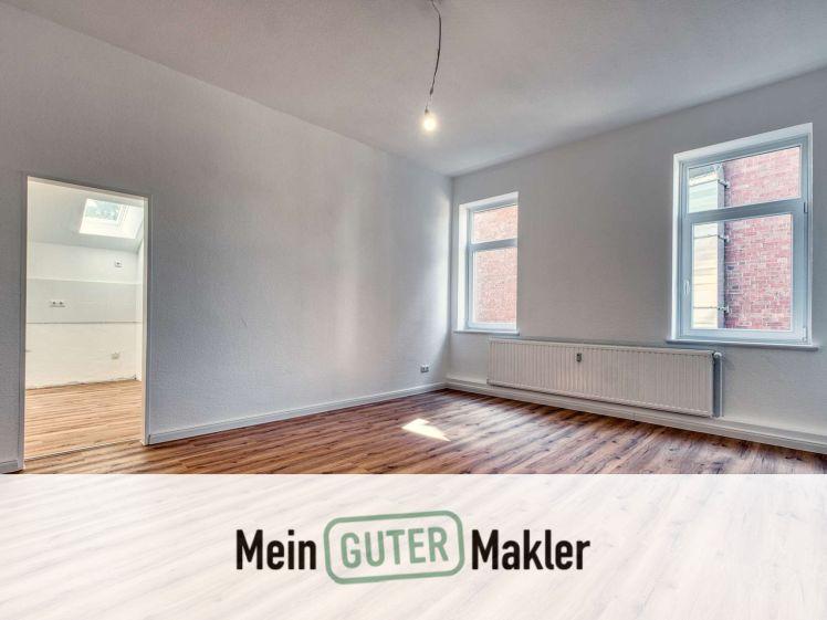 Erstbezug nach Sanierung: Helle 2-Zimmer-Wohnung mit hohen Decken in Bremen-Vegesack - Foto 1