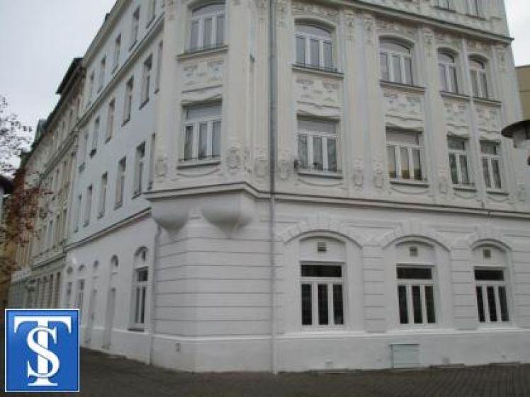 große 3 Zimmer Wohnung schöner Altbau zum 01.12.2026 frei!! - Photo 1