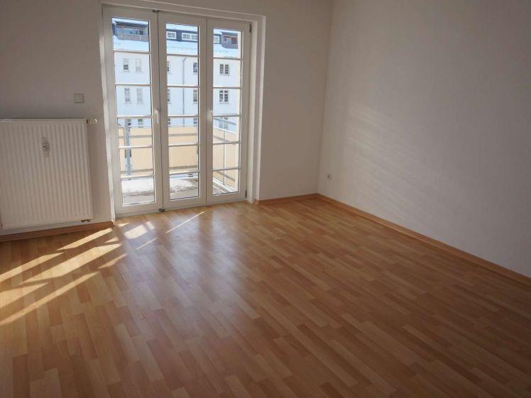 Wohnen im Heimgarten im 2. OG - große Küche + 2 Balkone - Foto 1