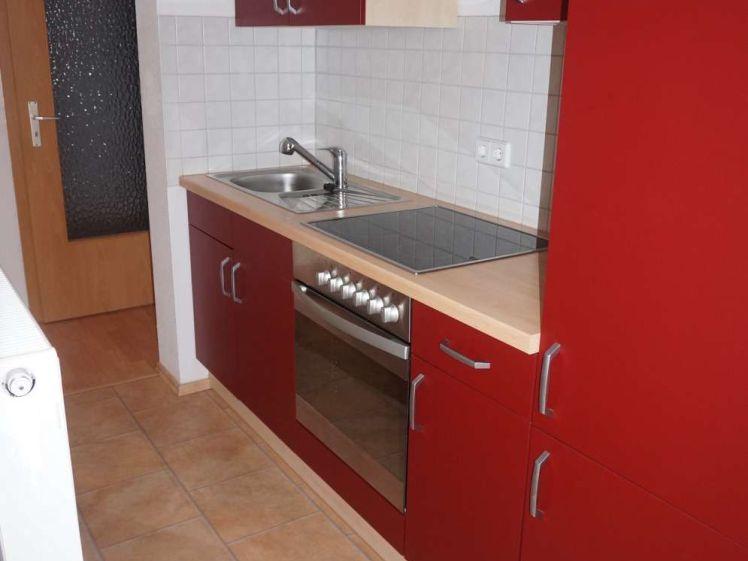 Inkl.Einbauküche / Balkon / frei ab 1.5.26 / komplett zum Innenhof ! - Foto 1