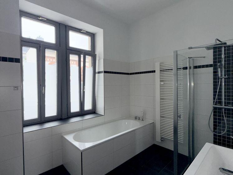 Exklusive 5-Raum-Whg. mit Einbauküche - Photo 1