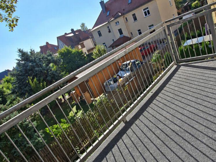 Helle 2-Raumwohnung in ruhiger Lage mit Balkon - Foto 1